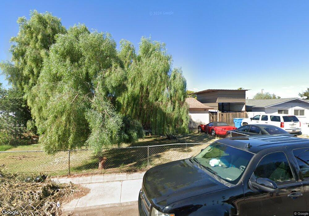 1828 N 25th Place, Phoenix, AZ 85008 - photo 1