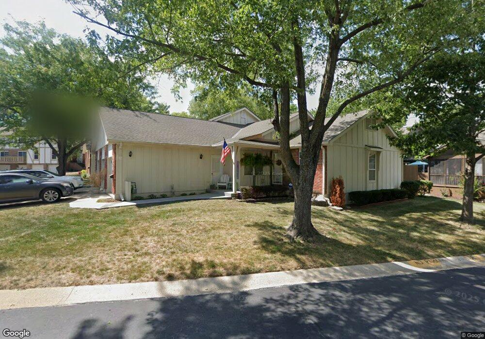 9936 Edelweiss Cir, Shawnee, KS 66203 - photo 1