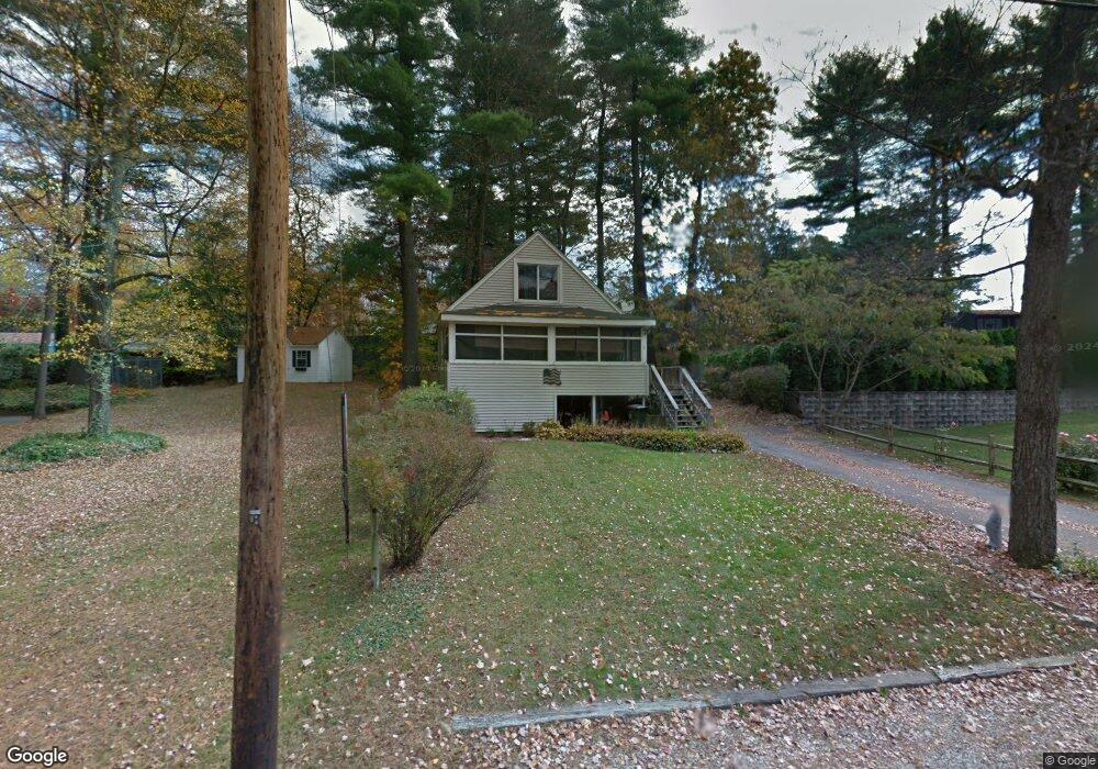 4 Lakeshore Dr, Bellingham, MA 02019 - photo 1