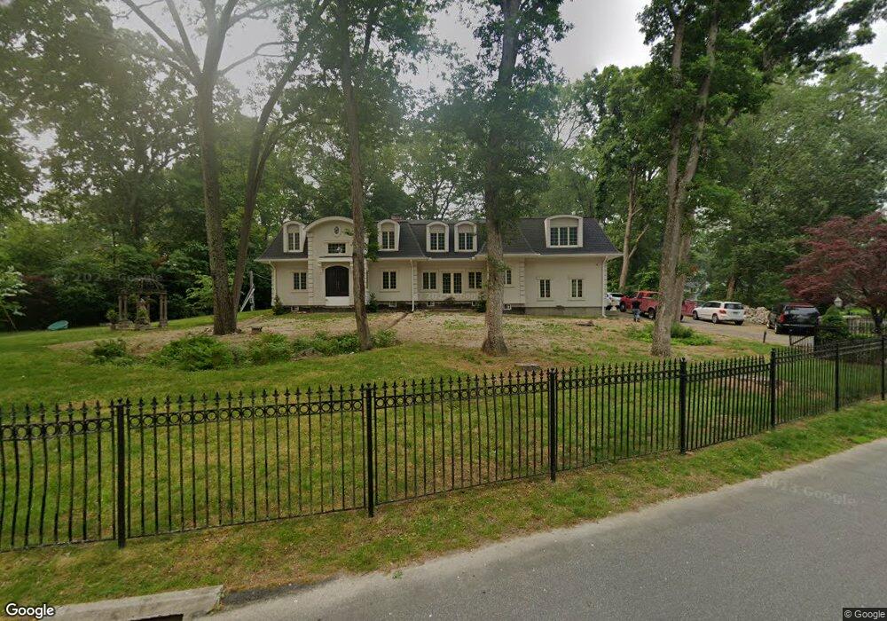 233 Old Oaks Rd, Fairfield, CT 06825 - photo 1