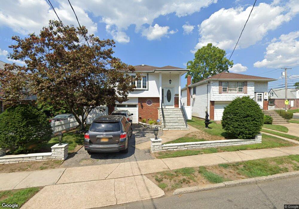 47 W Euclid St, Valley Stream, NY 11580 - photo 1