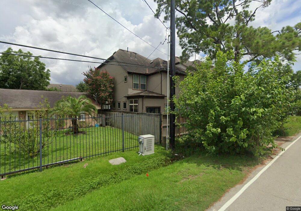 8613 Concord Trace, Houston, TX 77055 - photo 1