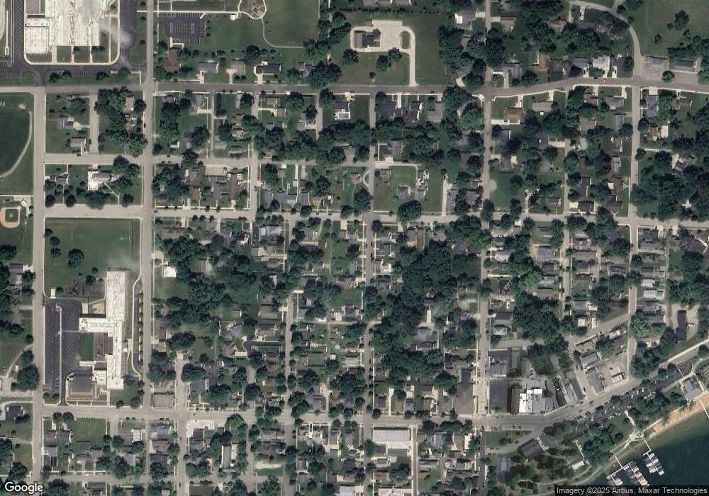 463 Lakeview St, Culver, IN 46511 - photo 1