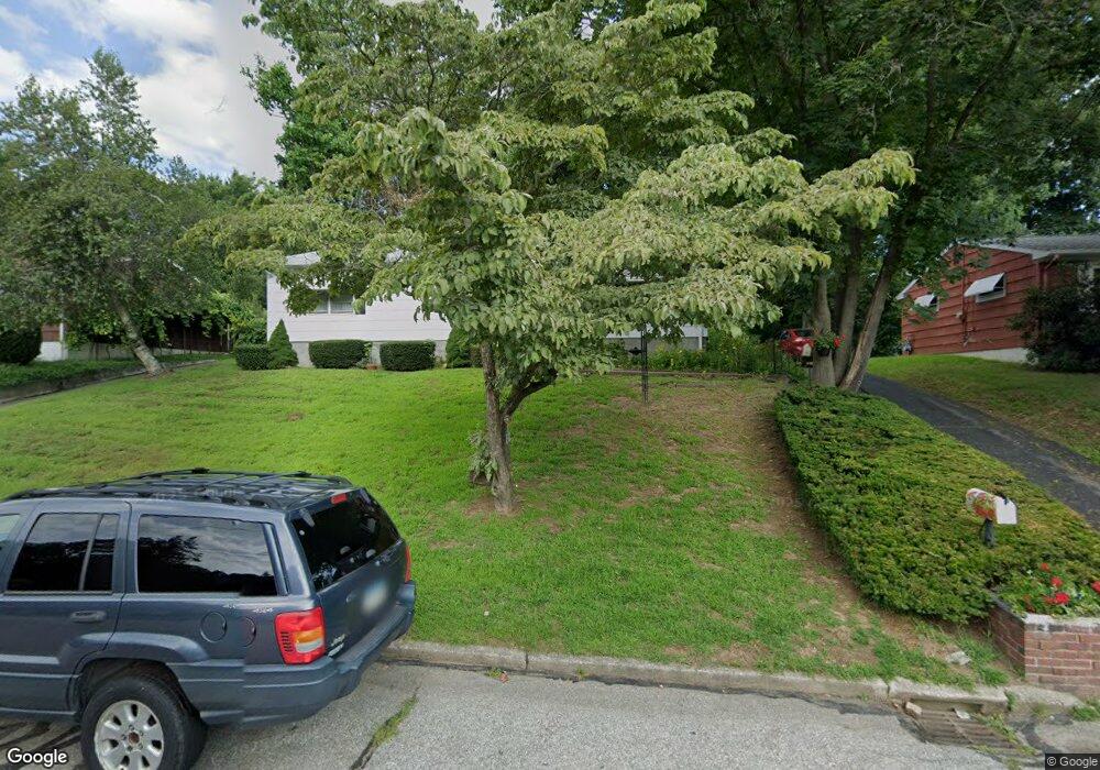 125 Sequoia Rd, Bridgeport, CT 06606 - photo 1