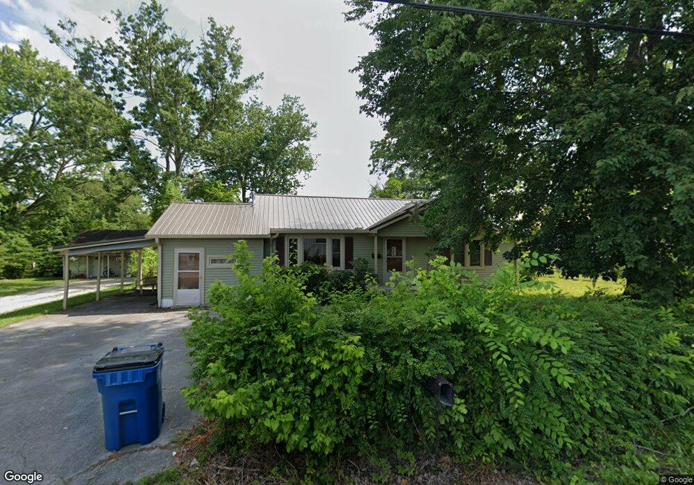 209 W Short St, Manchester, TN 37355 - photo 1