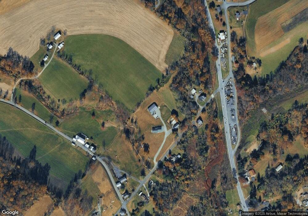 40 Cleaver School Rd, Boyertown, PA 19512 - photo 1