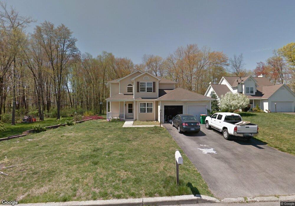 35 Sugar Maple Rd, Poughkeepsie, NY 12603 - photo 1