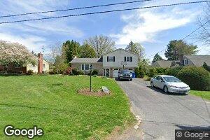 51 Poplar St, Gordonville, PA 17529