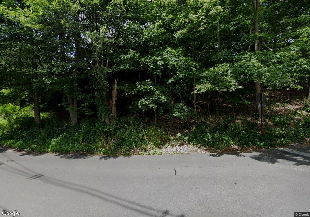 0 Woodbine Rd unit B, Stamford, CT 06903 - photo 1