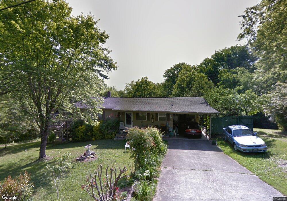 8324 White Ln, Knoxville, TN 37920 - photo 1