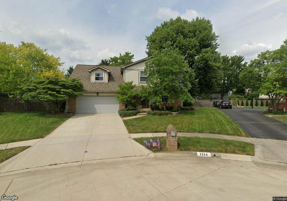 1214 Middlefield Ct, Columbus, OH 43235 - photo 1