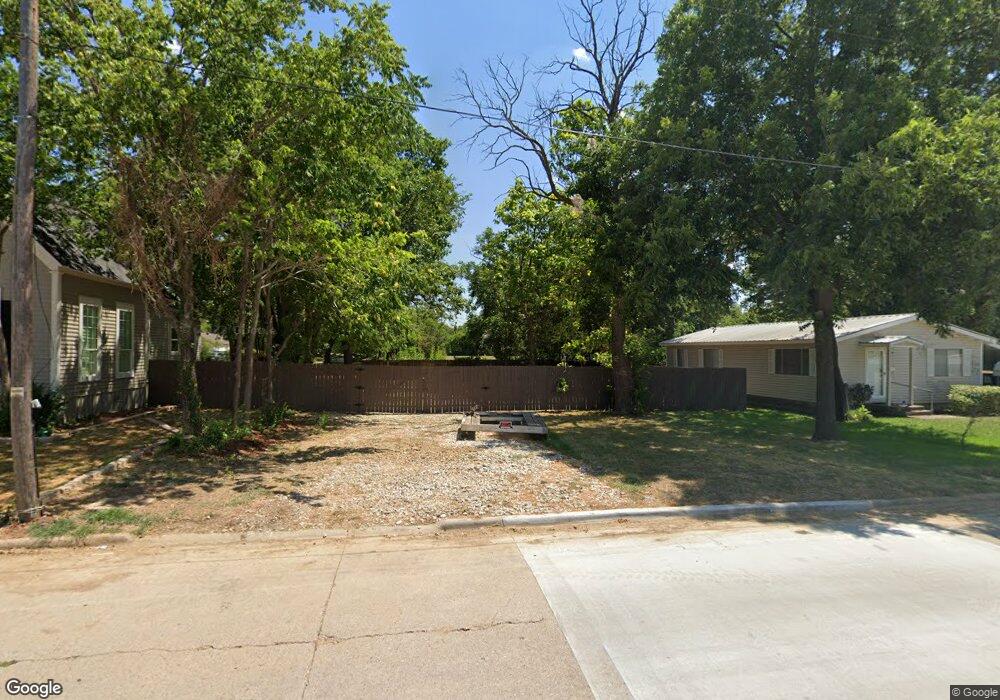 816 E Main St, Gainesville, TX 76240 - photo 1