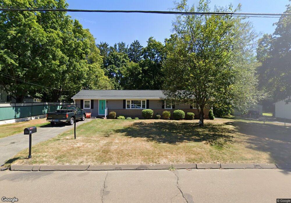 12 Gregory Rd, Wallingford, CT 06492 - photo 1