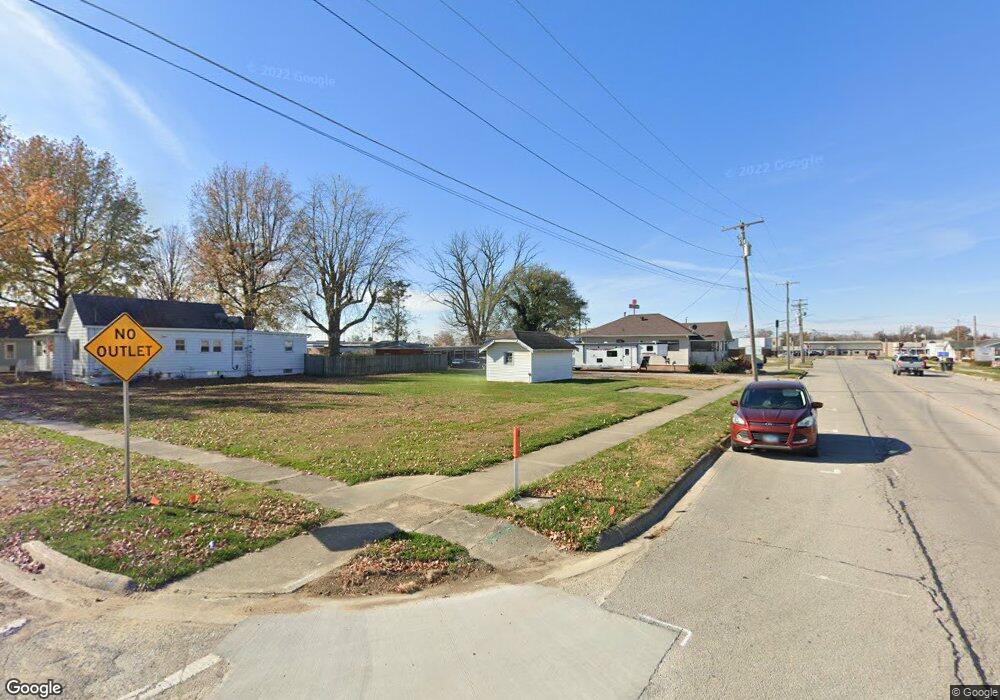 7 S Oak St, Effingham, IL 62401 - photo 1