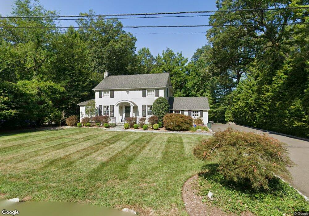 262 Standish Rd, Ridgewood, NJ 07450 - photo 1