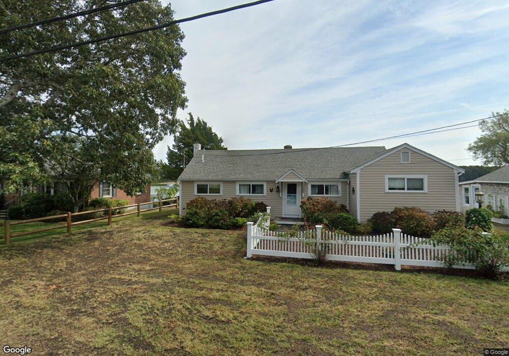 274 Edgewater Dr E, East Falmouth, MA 02536 - photo 1