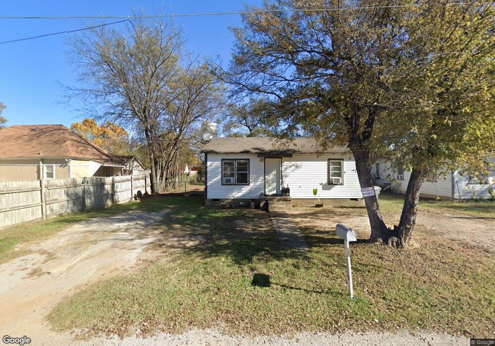 808 B St SW, Ardmore, OK 73401 - photo 1