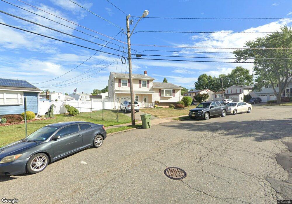 1034 Truxton Dr, Perth Amboy, NJ 08861 - photo 1