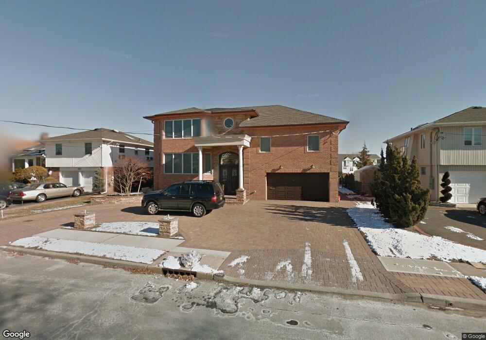 2907 Shore Dr, Merrick, NY 11566 - photo 1