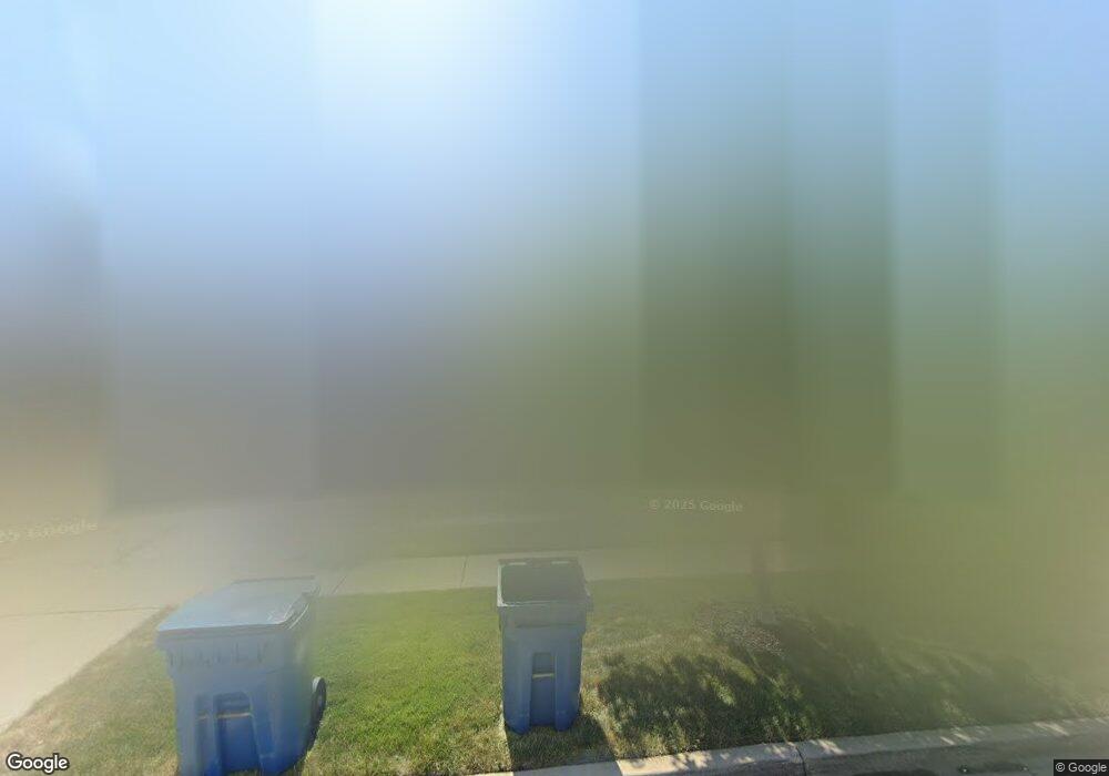 664 S Washington St, Elmhurst, IL 60126 - photo 1