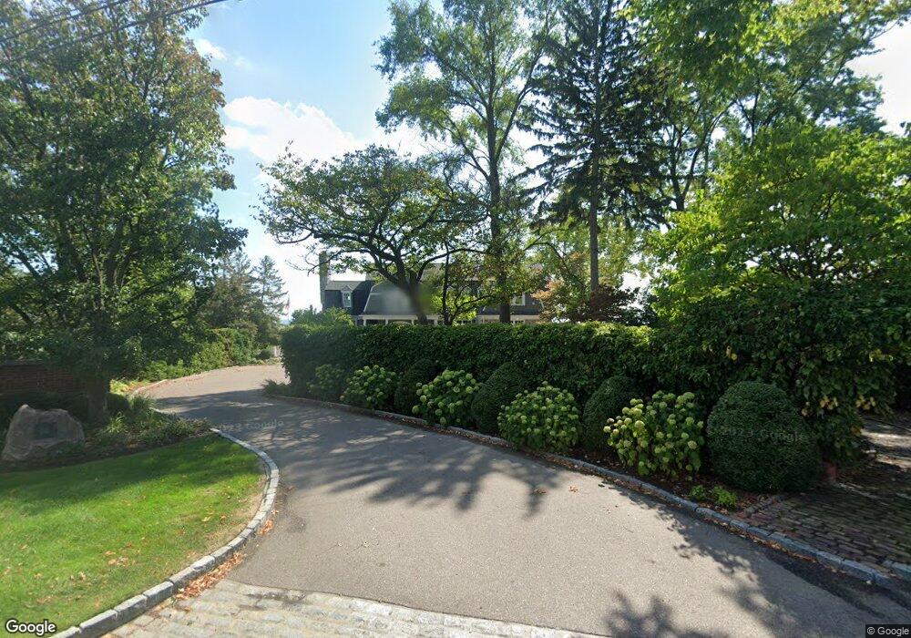 66 Lake Shore Dr, Grosse Pointe Farms, MI 48236 - photo 1