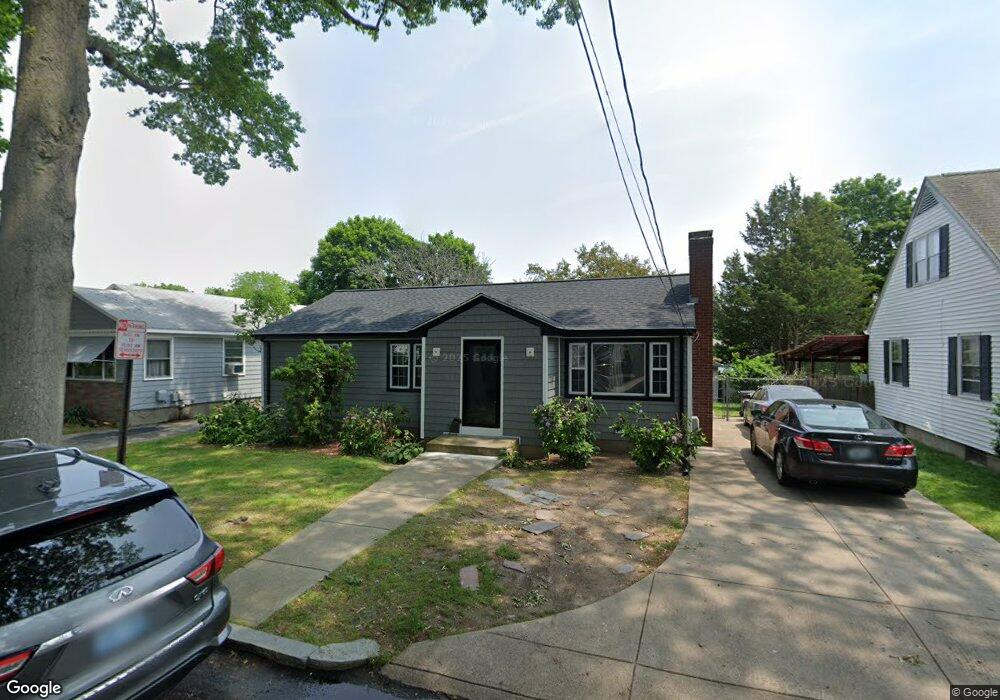 83 Minto St, Providence, RI 02908 - photo 1