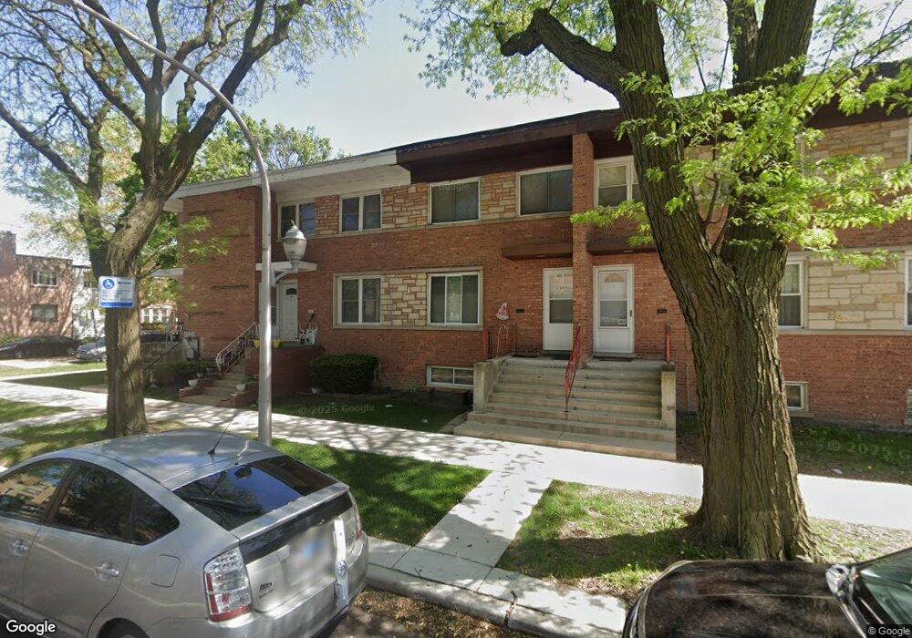 2905 W Granville Ave, Chicago, IL 60659 - photo 1