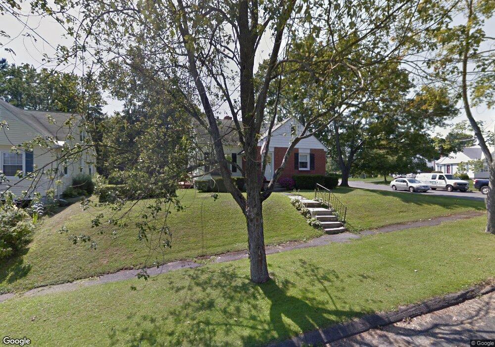 185 Ridgeway Ave, Pittsfield, MA 01201 - photo 1