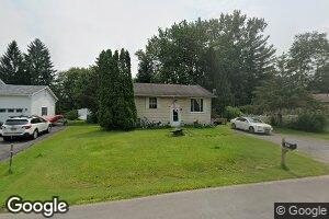 407 Fay Ln, Minoa, NY 13116