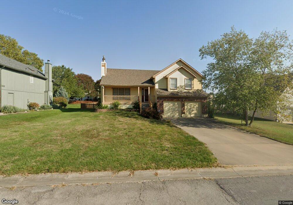 308 SW Seagull St, Lees Summit, MO 64082 - photo 1