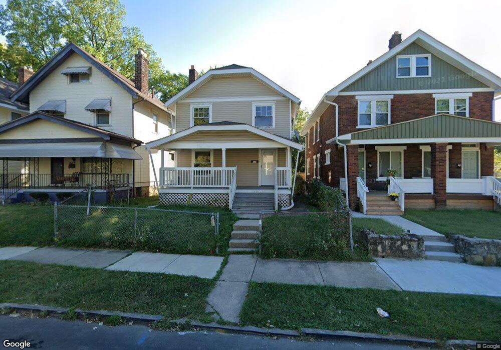 566 Lilley Ave, Columbus, OH 43205 - photo 1