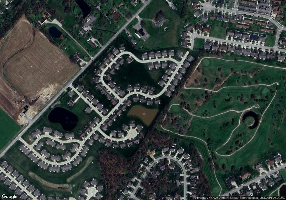 795 Hickory Hill unit 29, Marysville, OH 43040 - photo 1