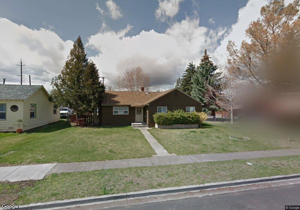 633 SW 11th St, Redmond, OR 97756 - photo 1