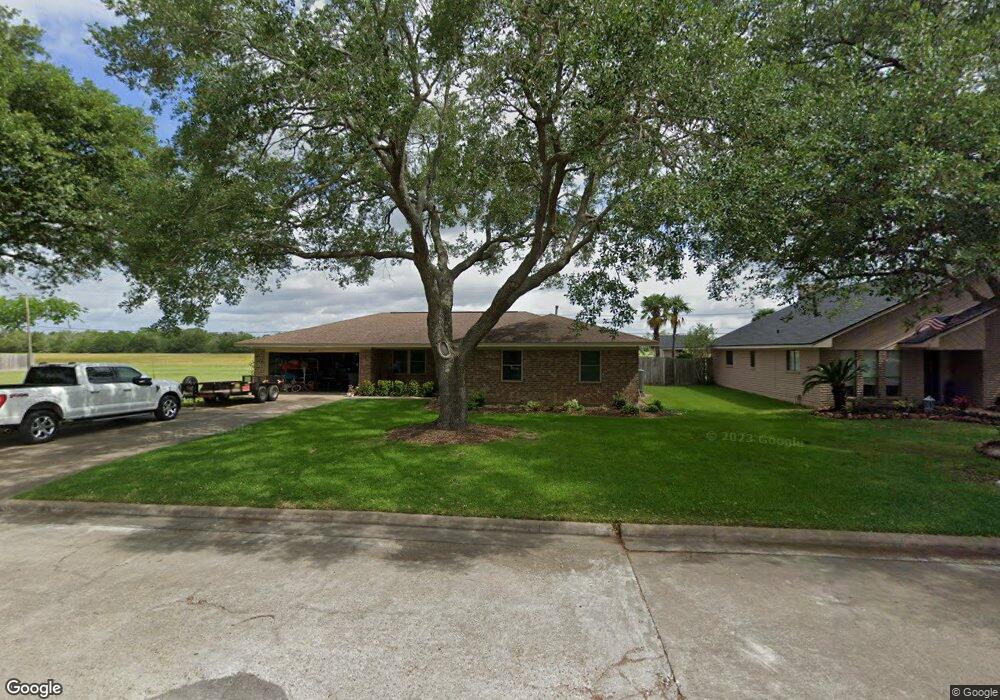 4117 Heatherglen St, Bay City, TX 77414 - photo 1