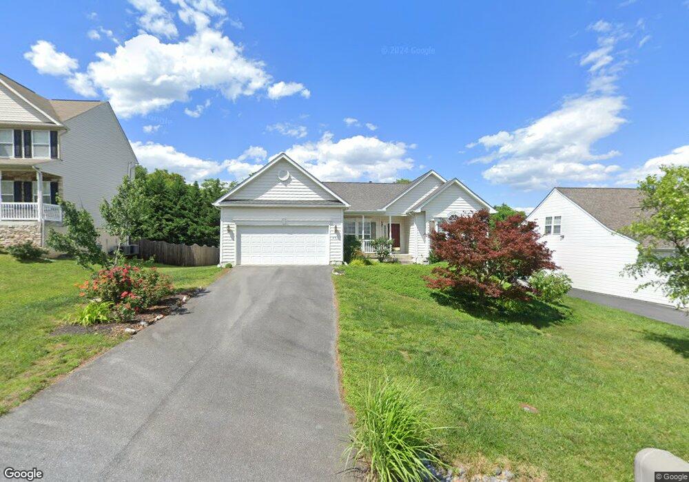 291 Fortress Dr, Winchester, VA 22603 - photo 1