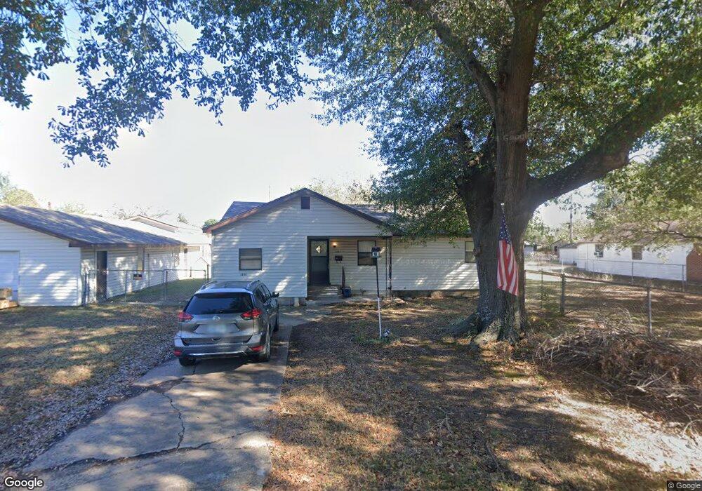 1231 N Bryan St, Okmulgee, OK 74447 - photo 1