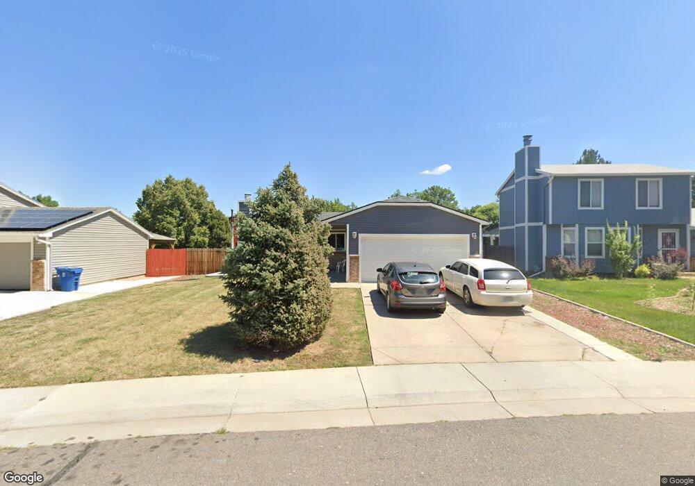 8 Macon Ct, Aurora, CO 80010 - photo 1