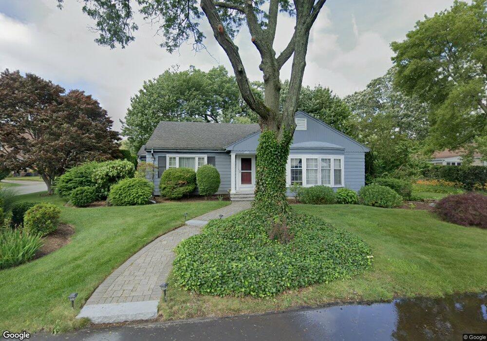 298 Albany St, Fall River, MA 02720 - photo 1