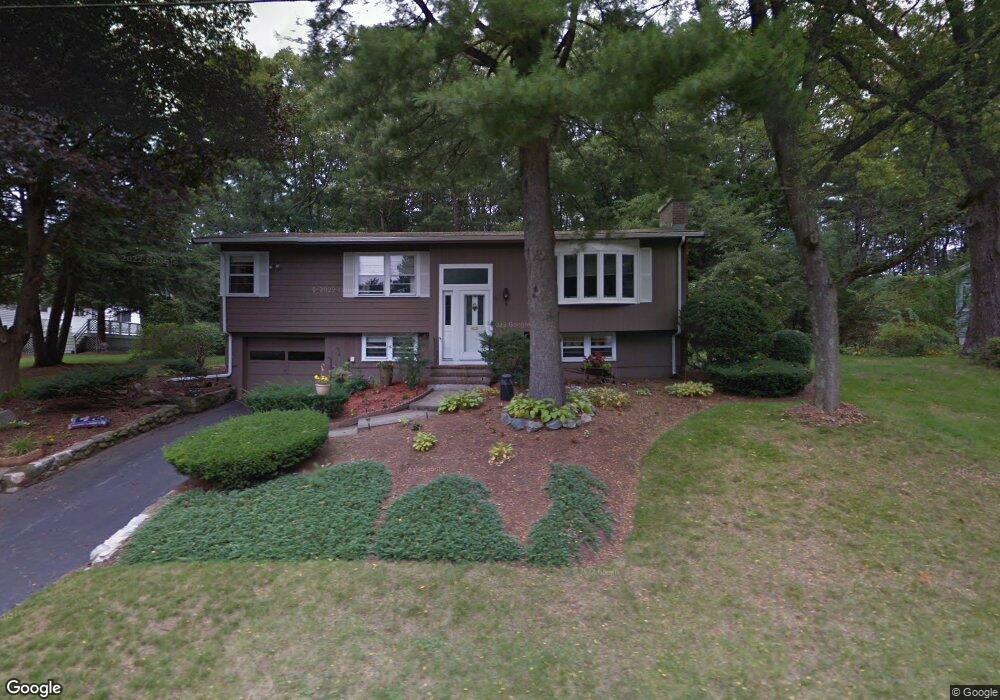 19 Rolling Ln, Framingham, MA 01701 - photo 1