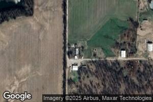 668 Shortleaf Rd, Xenia, IL 62899