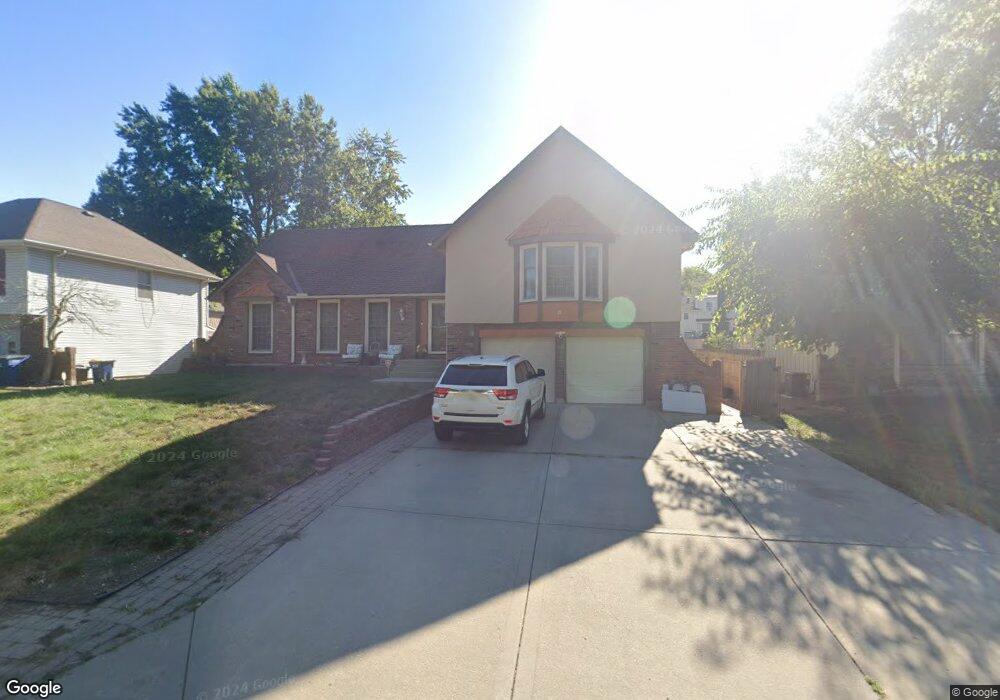 808 NW 18th St, Blue Springs, MO 64015 - photo 1