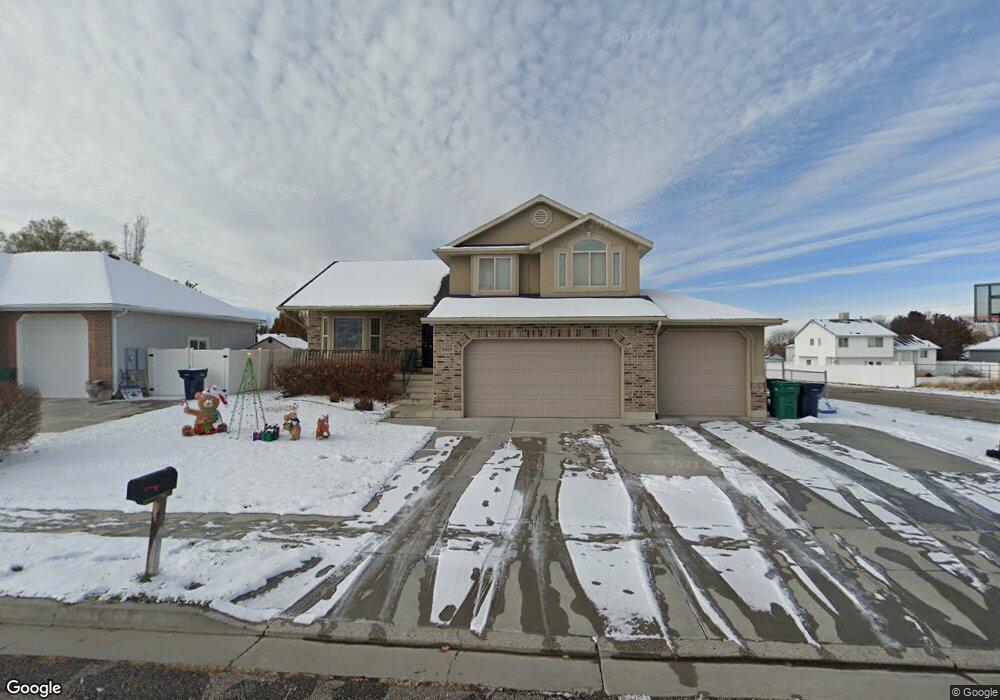 5403 S 3275 W unit 1, Roy, UT 84067 - photo 1