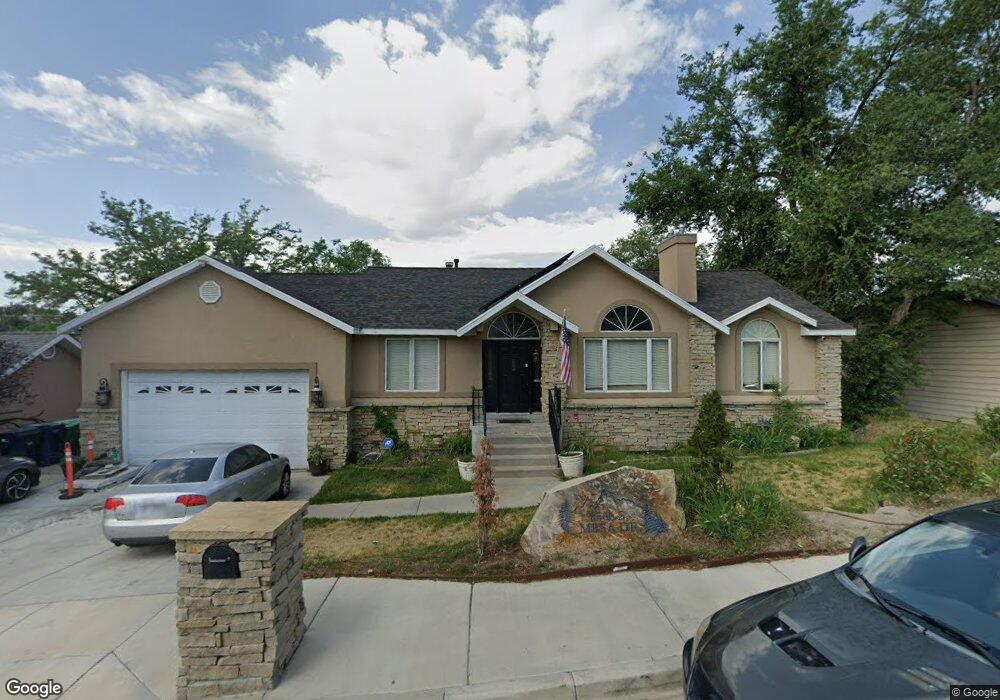 8506 S Mesa Dr, Sandy, UT 84093 - photo 1