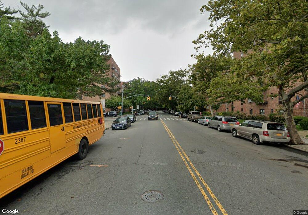 141-21 31st Rd unit 2, Flushing, NY 11354 - photo 1