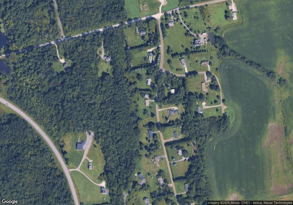 114 Snowcrest Rd, Fairfax, VT 05454 - photo 1