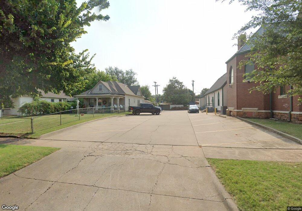 312 N Broad St, Guthrie, OK 73044 - photo 1