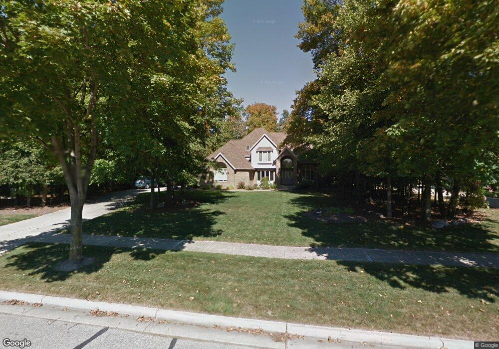 718 Wren Rd, Frankenmuth, MI 48734 - photo 1