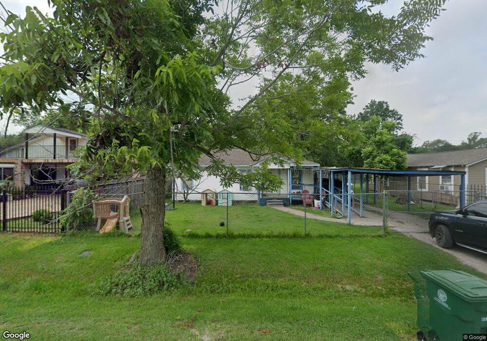 5522 Guadalupe St, Houston, TX 77016 - photo 1