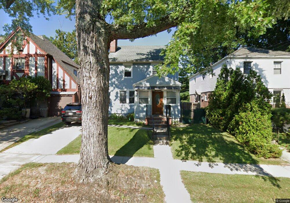 3312 169th St, Flushing, NY 11358 - photo 1