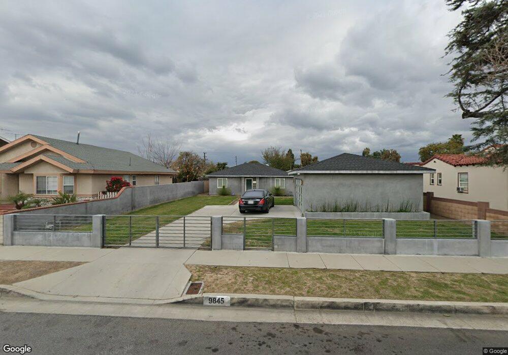 9845 Park St, Bellflower, CA 90706 - photo 1